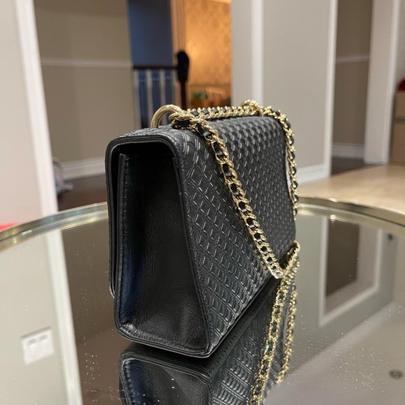 Tory Burch chain Bag (SOLD) - Picture 2 of 3